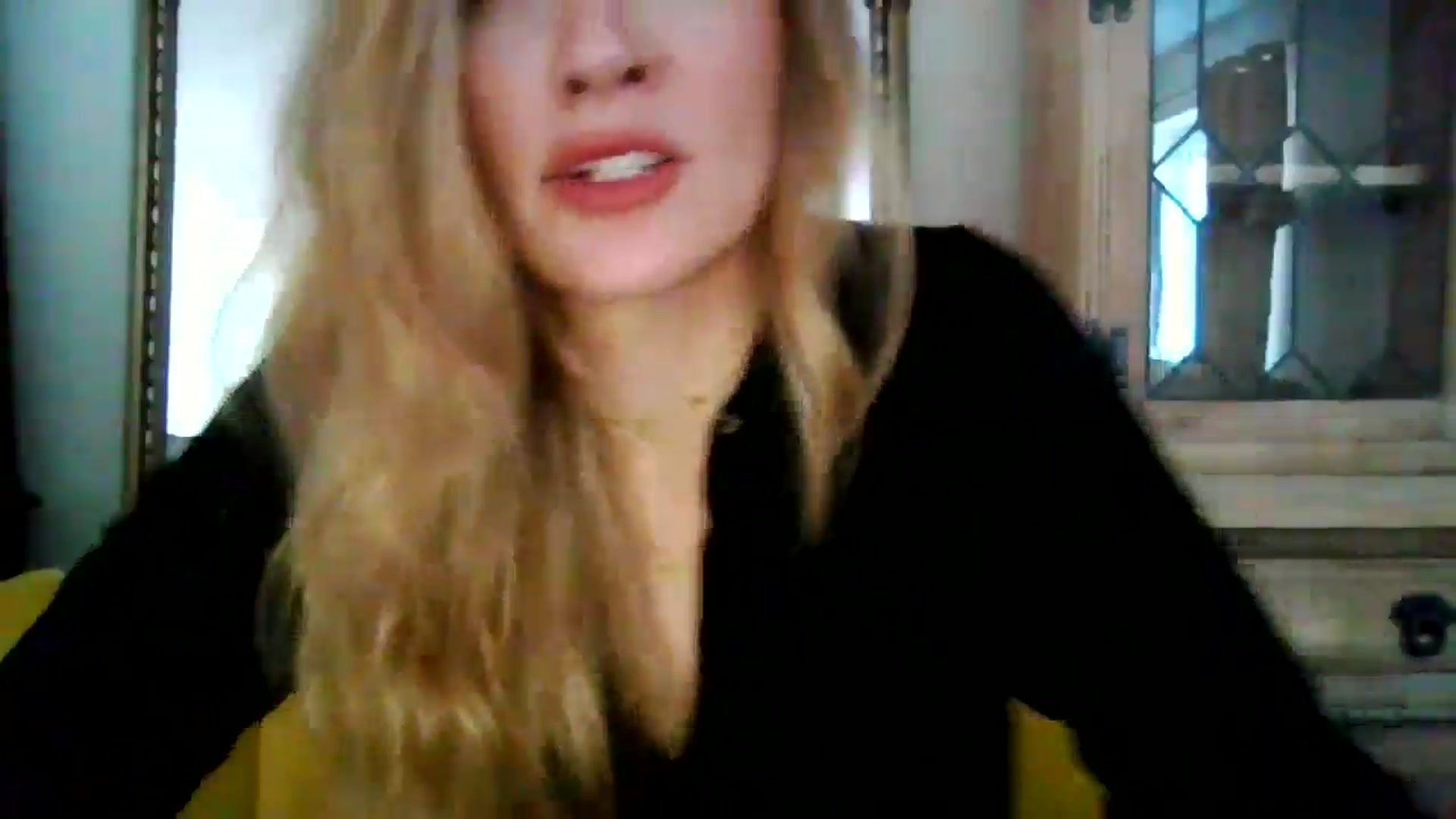 Gallery image thumbnail from British_chick's myfreecams stream on, 08/11/2024, 15:27 image 6 of 20