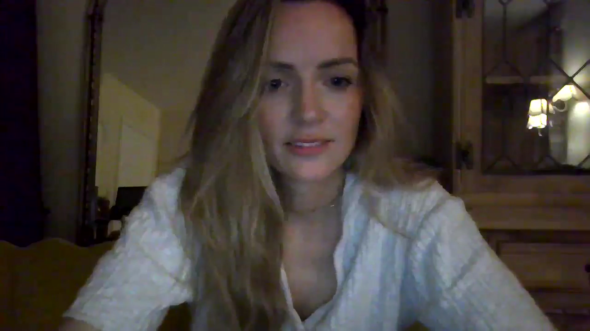 Gallery image thumbnail from British_chick's myfreecams stream on, 08/11/2024, 22:40 image 18 of 20