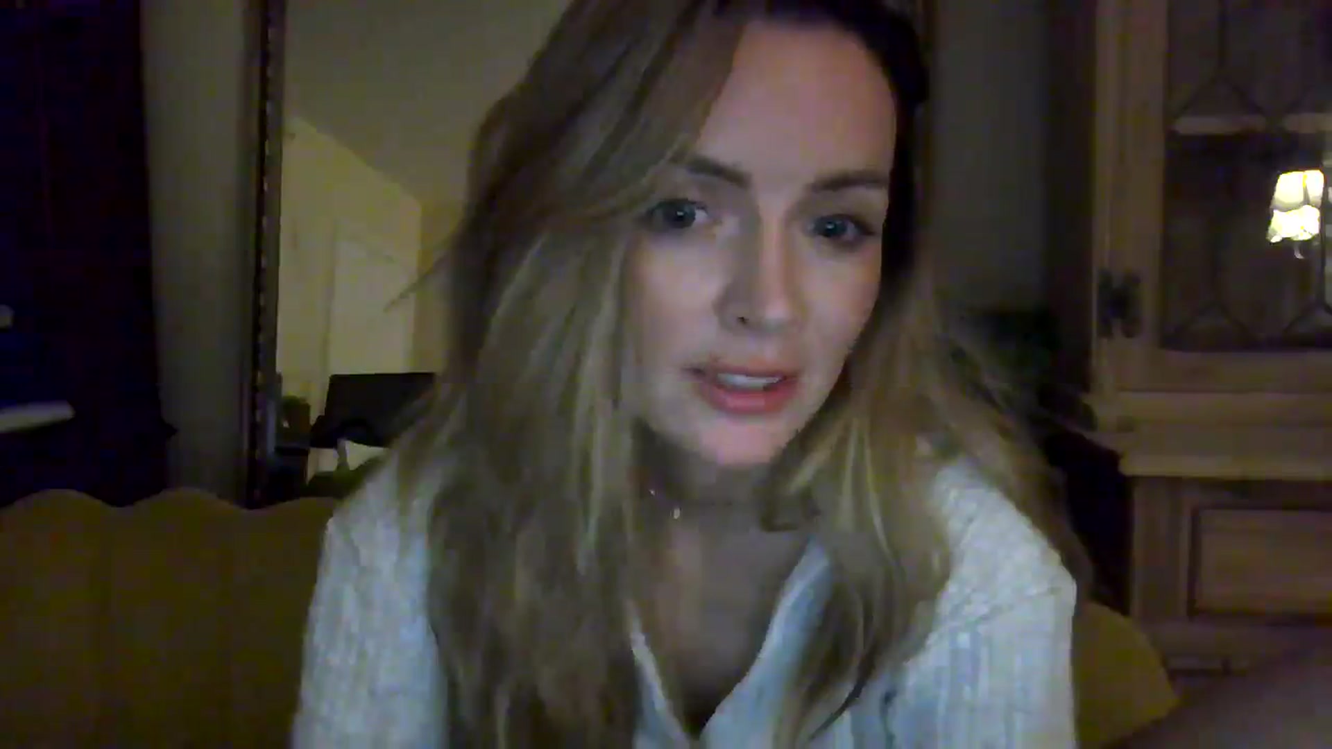Gallery image thumbnail from British_chick's myfreecams stream on, 08/11/2024, 22:40 image 14 of 20