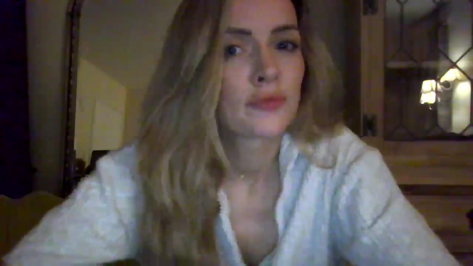 Gallery image thumbnail from British_chick's myfreecams stream on, 08/11/2024, 22:40 image 17 of 20