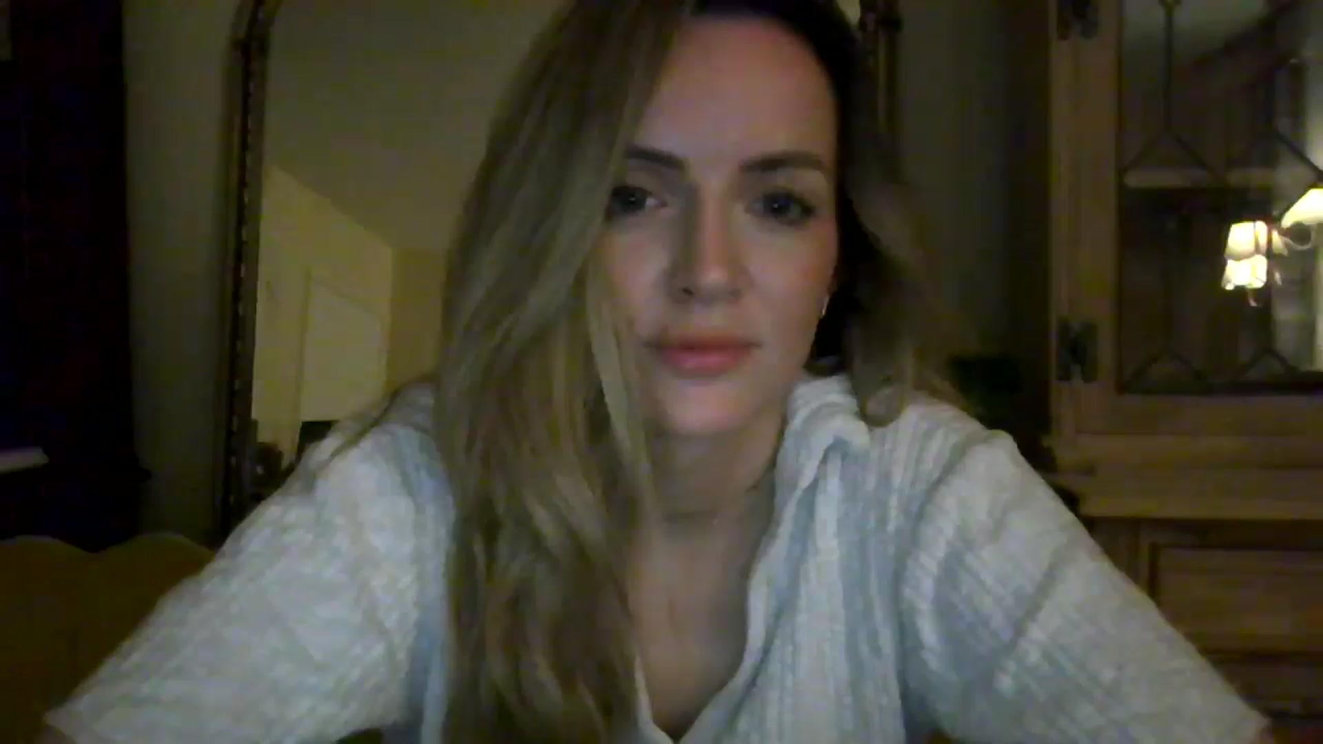 Gallery image thumbnail from British_chick's myfreecams stream on, 08/11/2024, 23:29 image 3 of 20