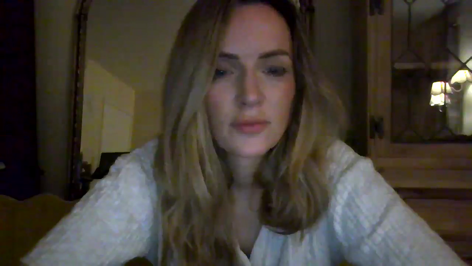Gallery image thumbnail from British_chick's myfreecams stream on, 08/11/2024, 23:29 image 17 of 20