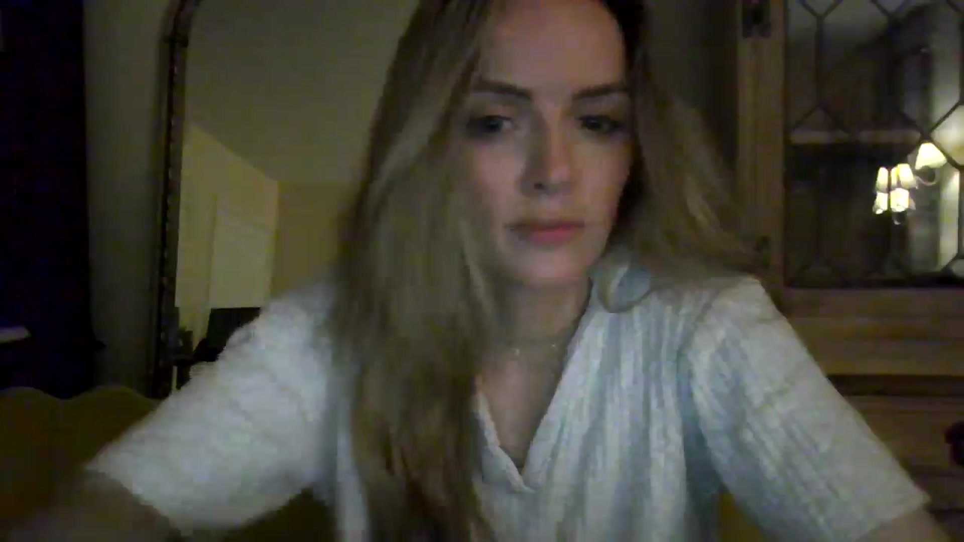 Gallery image thumbnail from British_chick's myfreecams stream on, 08/12/2024, 24:01 image 2 of 20