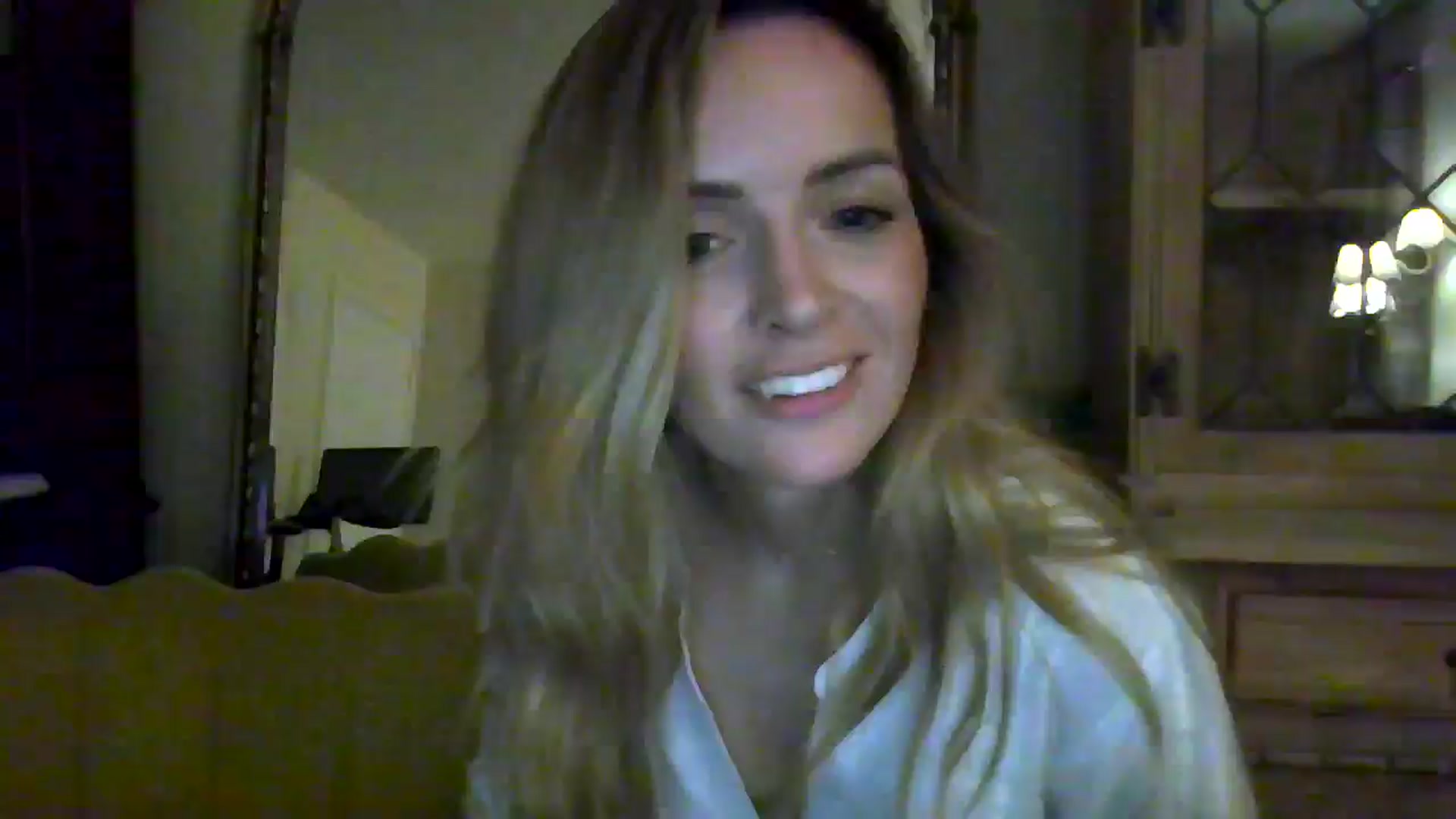 Gallery image thumbnail from British_chick's myfreecams stream on, 08/12/2024, 24:44 image 11 of 20