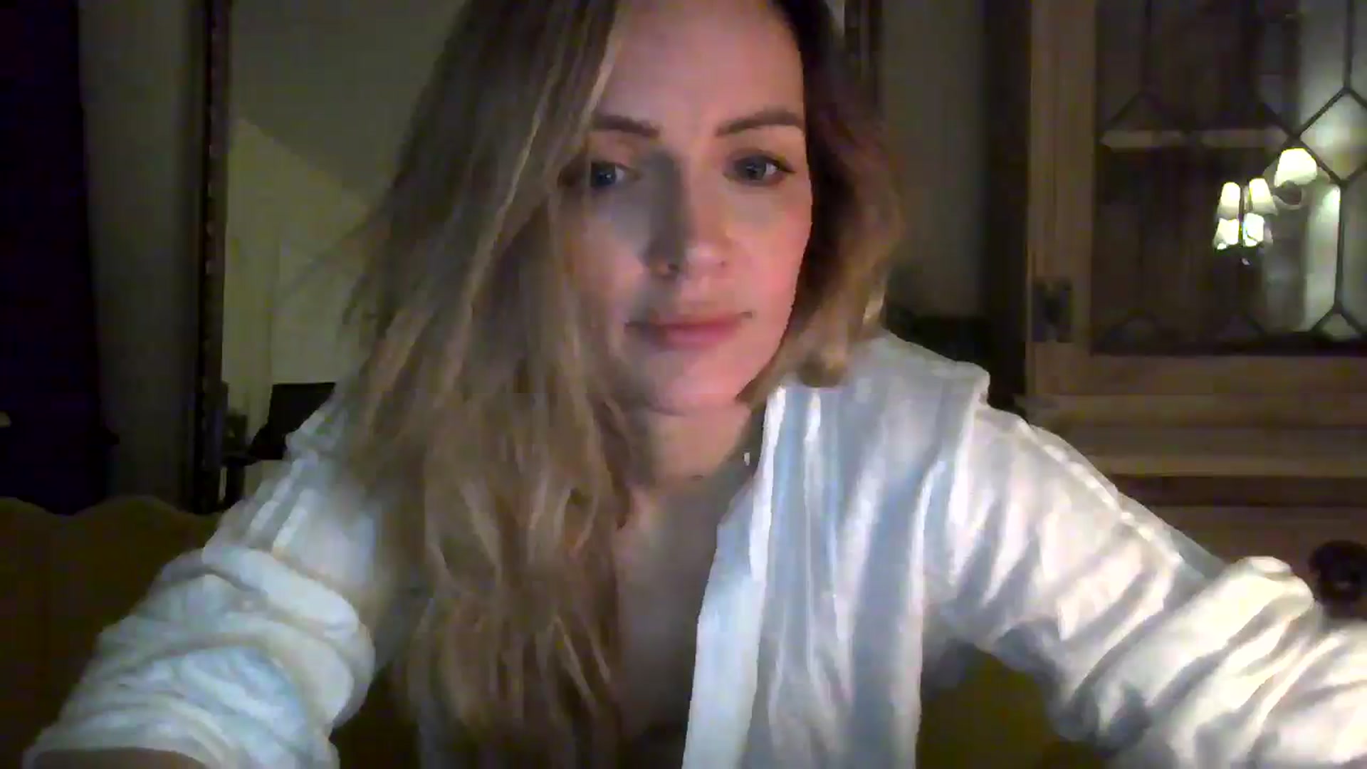 Gallery image thumbnail from British_chick's myfreecams stream on, 08/12/2024, 24:44 image 2 of 20
