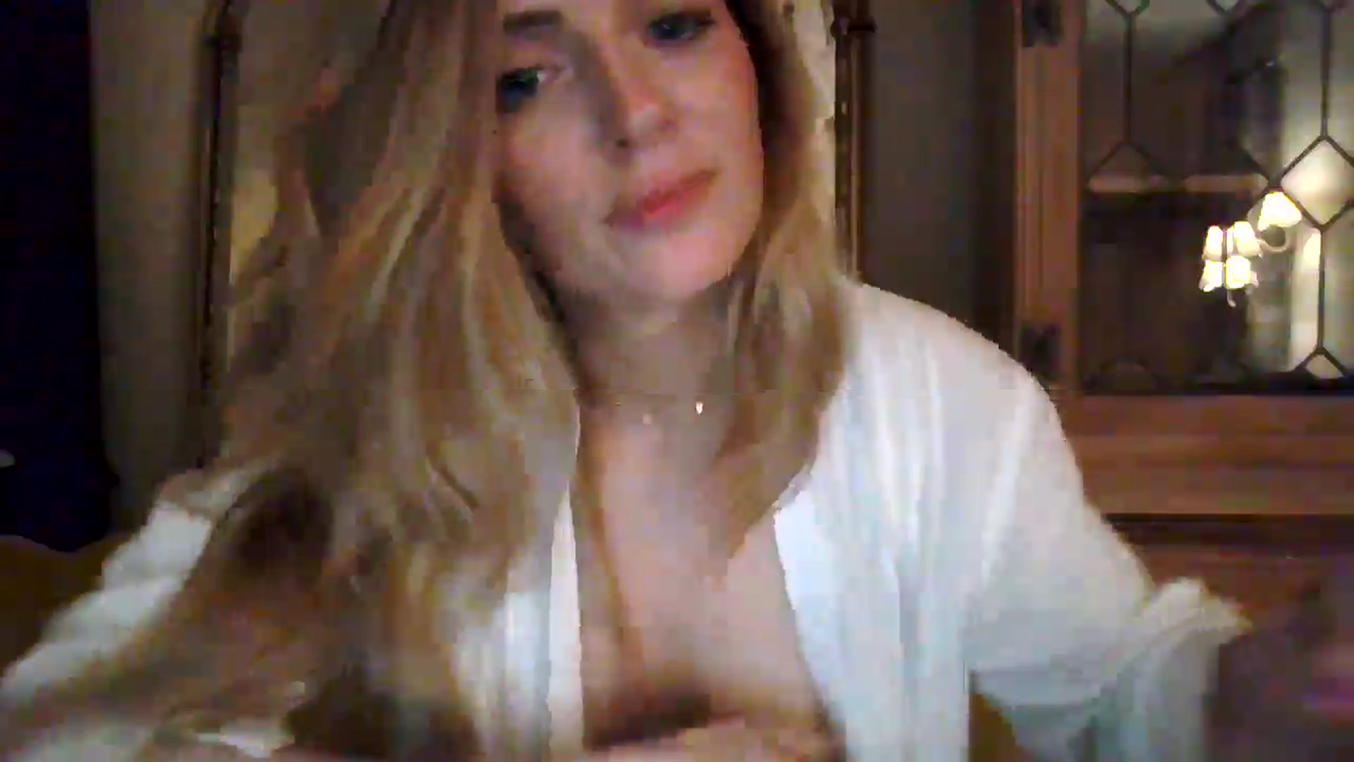 Gallery image thumbnail from British_chick's myfreecams stream on, 08/12/2024, 24:44 image 6 of 20