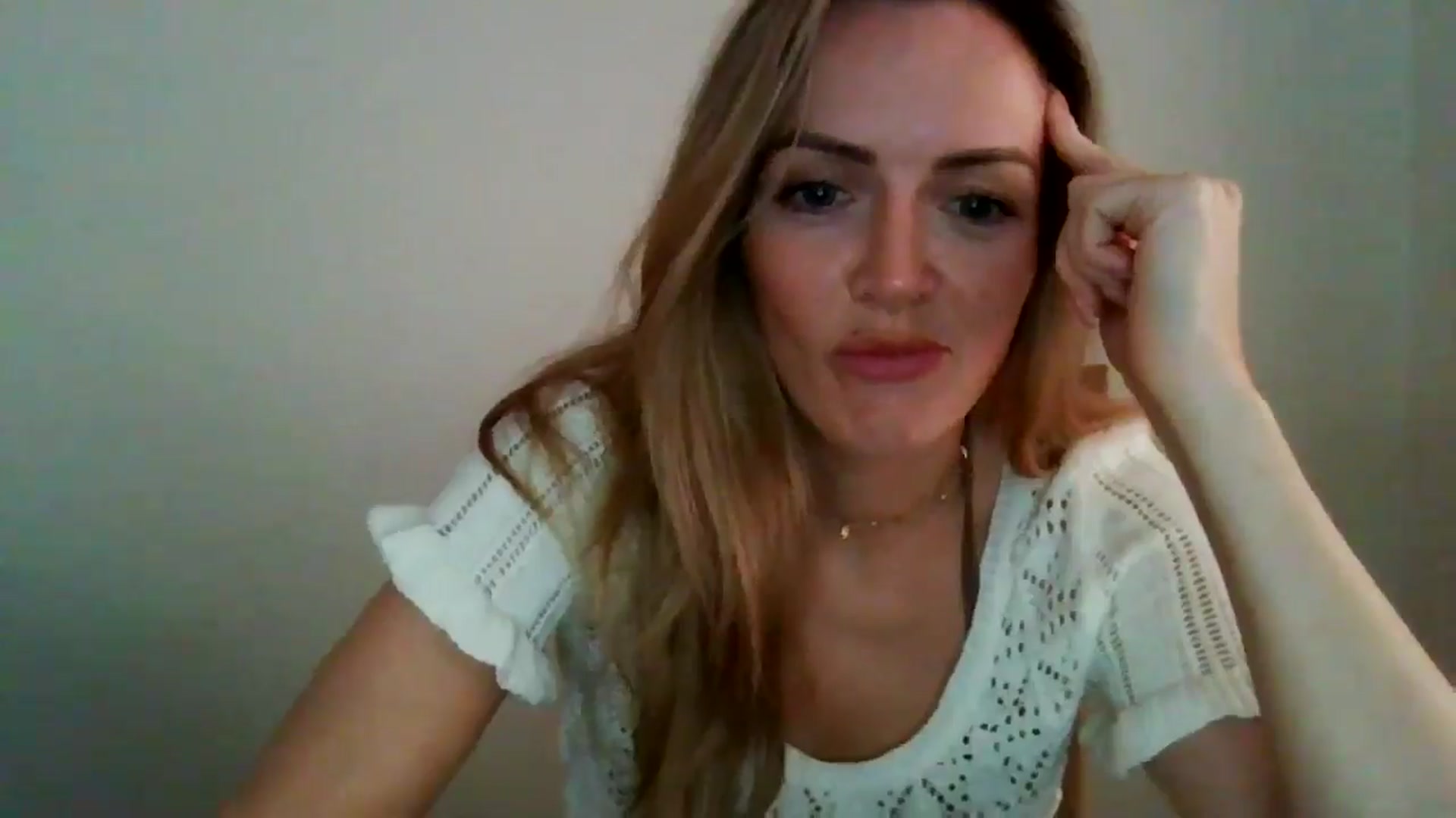 Gallery image thumbnail from British_chick's myfreecams stream on, 08/13/2024, 16:21 image 7 of 20