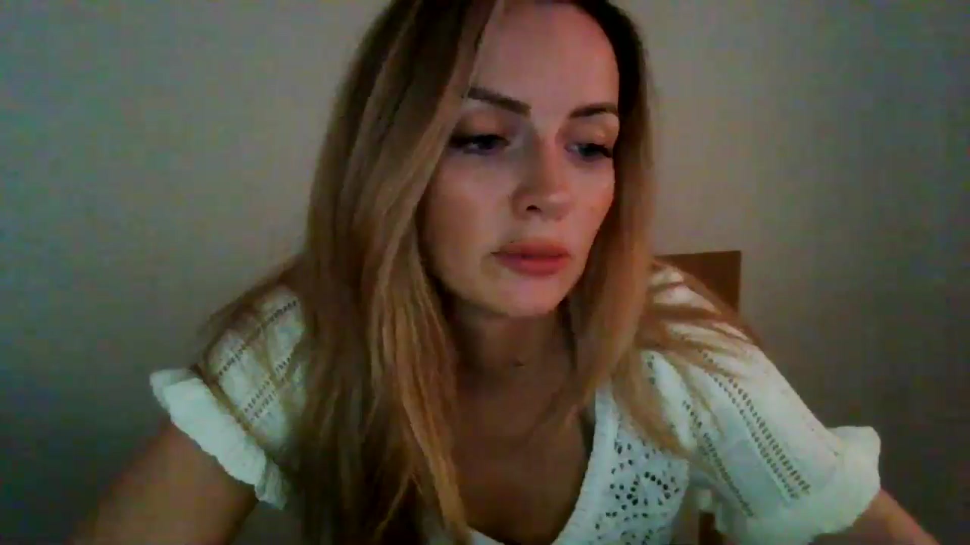 Gallery image thumbnail from British_chick's myfreecams stream on, 08/13/2024, 16:21 image 10 of 20