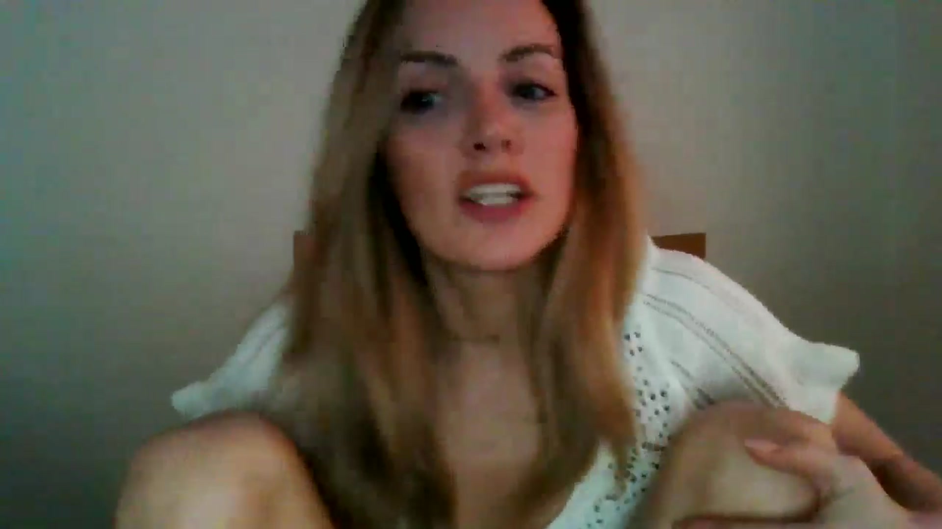 Gallery image thumbnail from British_chick's myfreecams stream on, 08/13/2024, 16:42 image 8 of 20