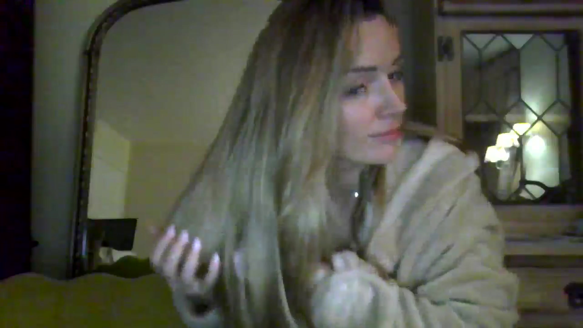 Gallery image thumbnail from British_chick's myfreecams stream on, 08/14/2024, 22:48 image 5 of 20