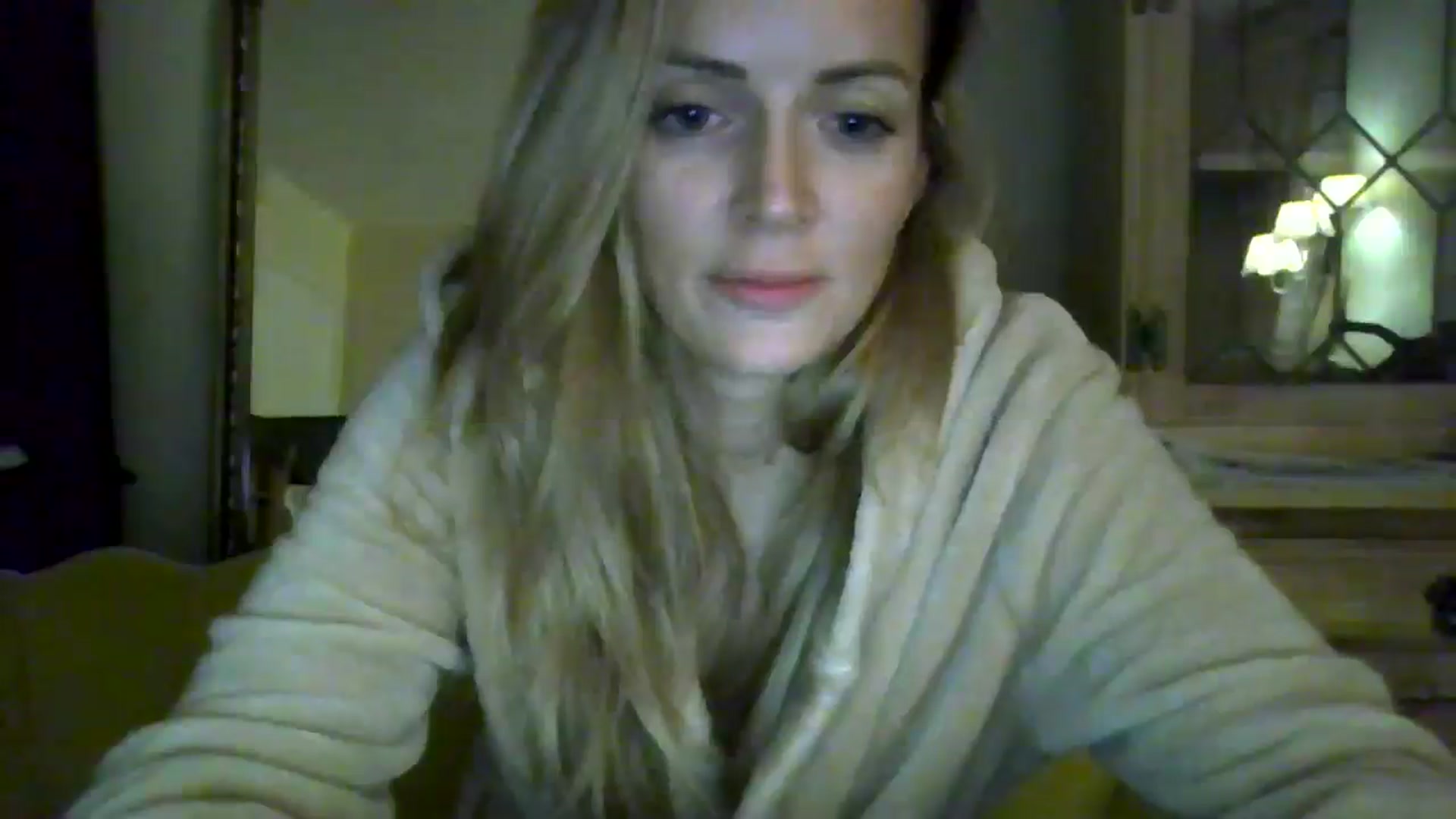 Gallery image thumbnail from British_chick's myfreecams stream on, 08/14/2024, 22:48 image 17 of 20