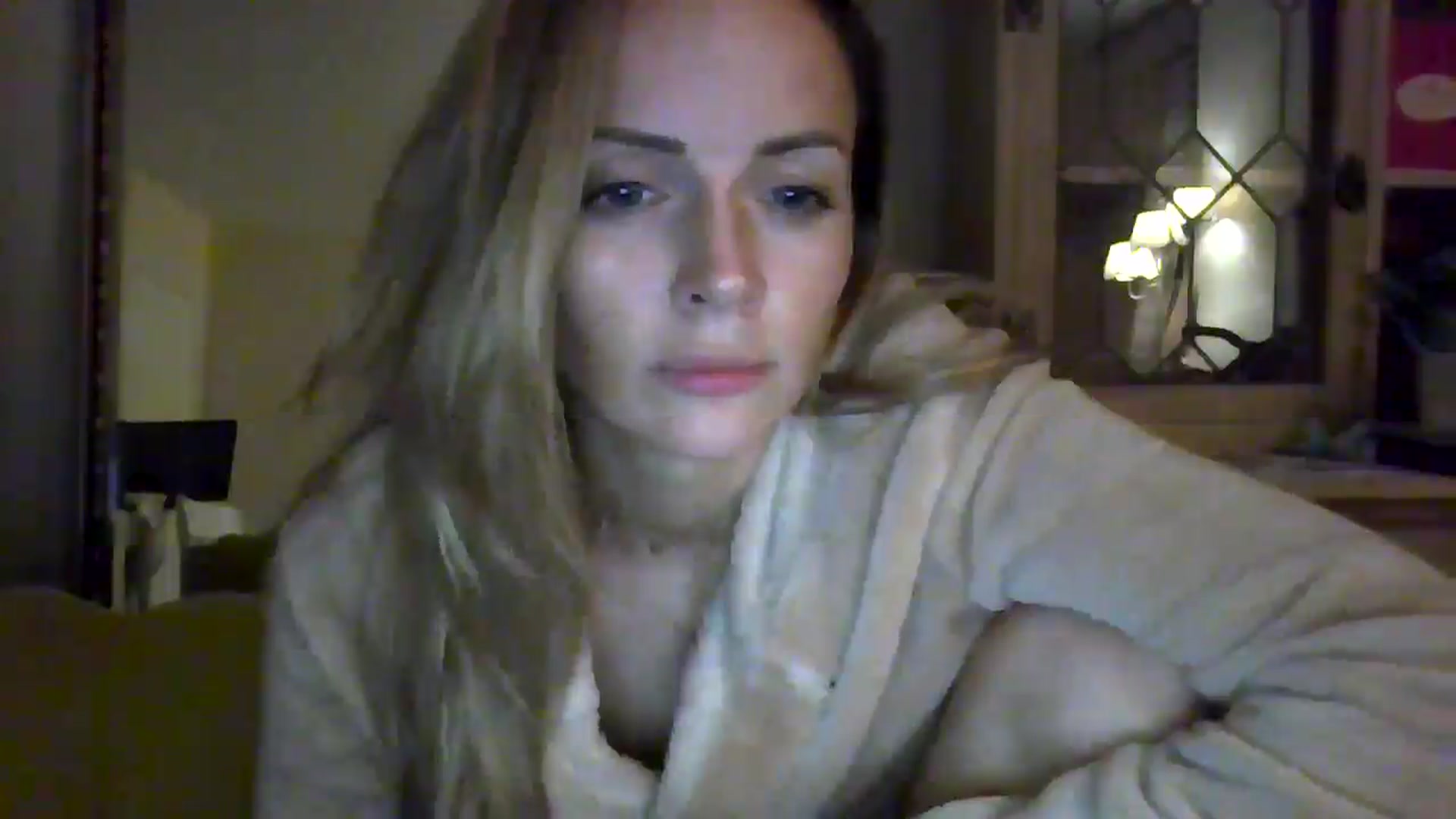 Gallery image thumbnail from British_chick's myfreecams stream on, 08/15/2024, 24:58 image 14 of 20