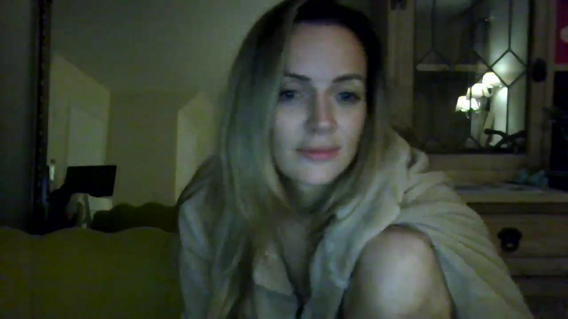 Gallery image thumbnail from British_chick's myfreecams stream on, 08/15/2024, 01:59 image 16 of 20