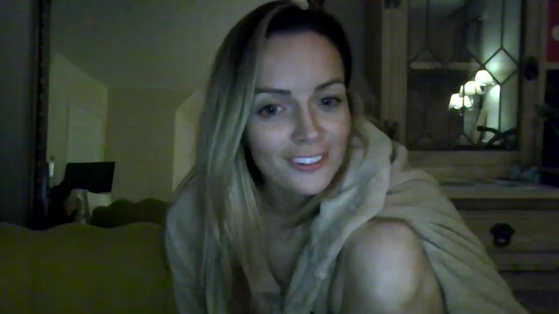 Gallery image thumbnail from British_chick's myfreecams stream on, 08/15/2024, 01:59 image 19 of 20