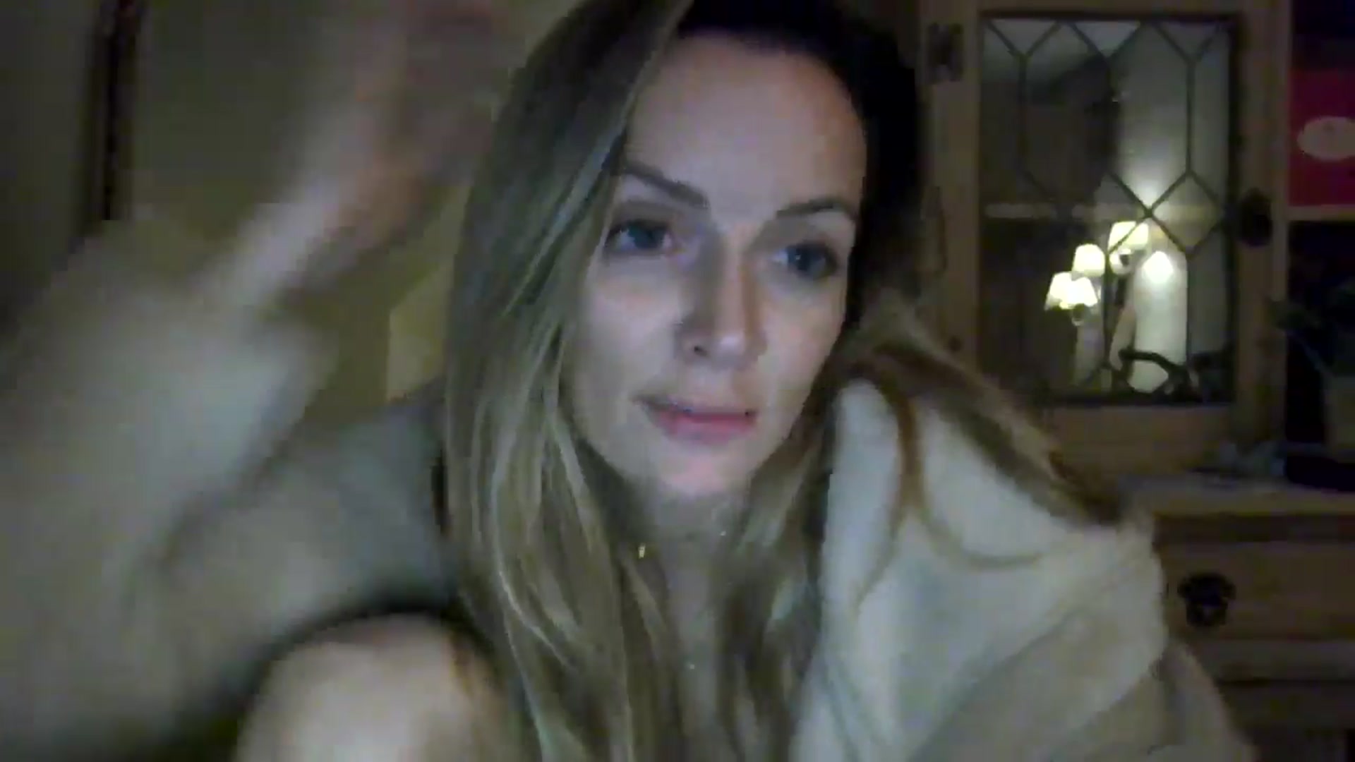 Gallery image thumbnail from British_chick's myfreecams stream on, 08/15/2024, 01:59 image 10 of 20