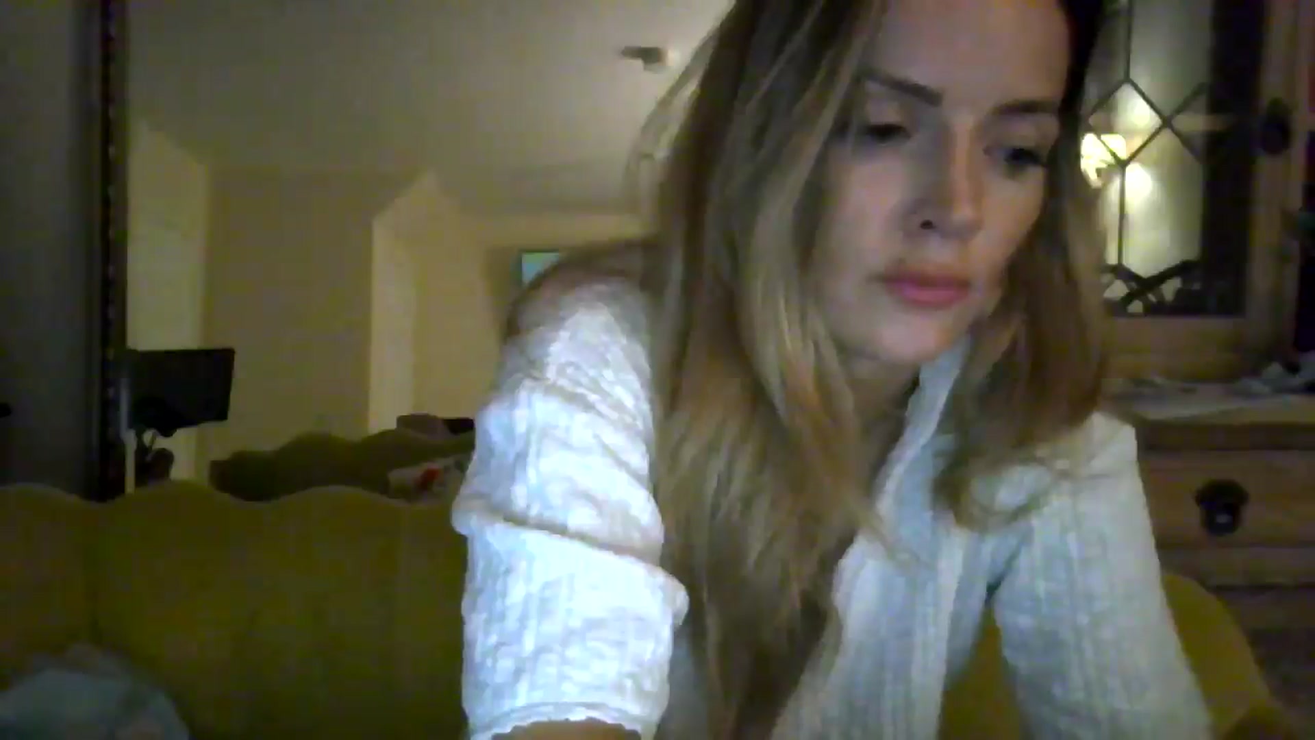 Gallery image thumbnail from British_chick's myfreecams stream on, 08/15/2024, 21:54 image 7 of 20
