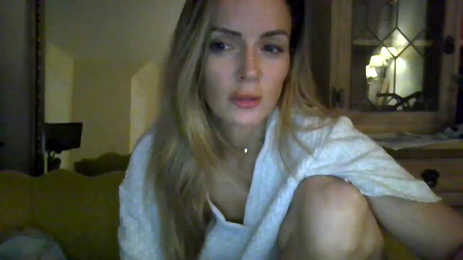 Gallery image thumbnail from British_chick's myfreecams stream on, 08/15/2024, 21:54 image 9 of 20