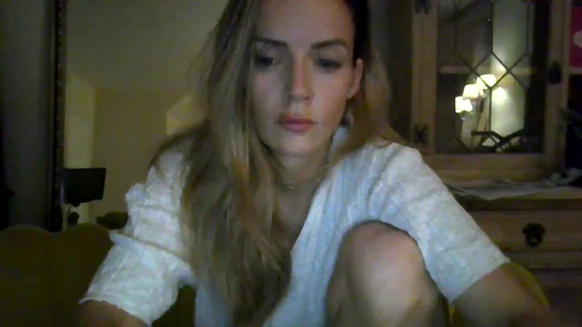 Gallery image thumbnail from British_chick's myfreecams stream on, 08/15/2024, 21:54 image 3 of 20