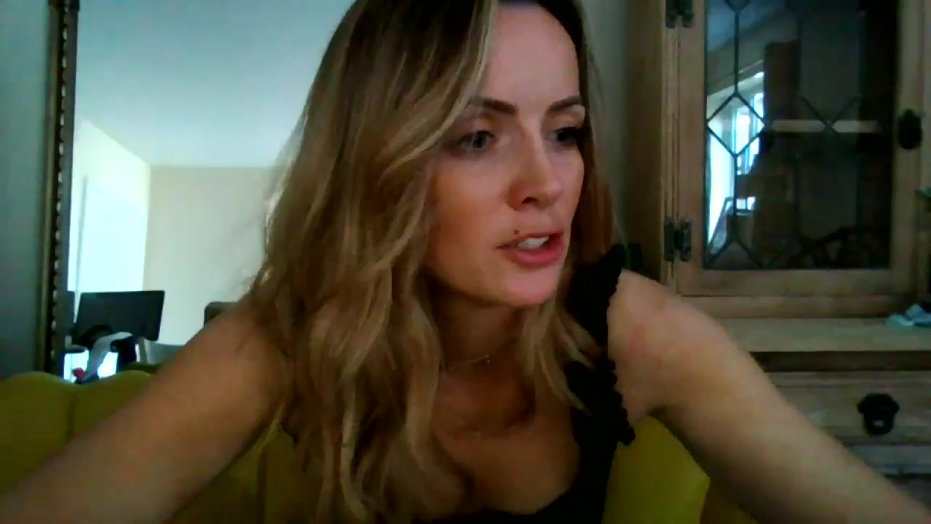 Gallery image thumbnail from British_chick's myfreecams stream on, 08/17/2024, 11:57 image 10 of 20