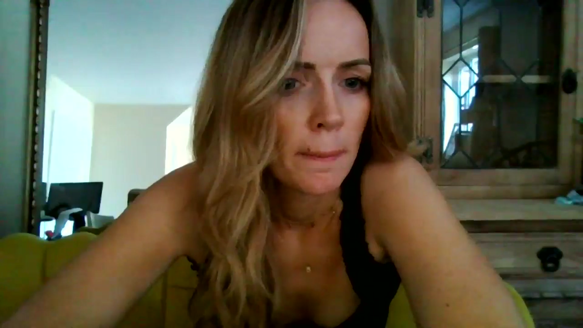 Gallery image thumbnail from British_chick's myfreecams stream on, 08/17/2024, 11:57 image 13 of 20