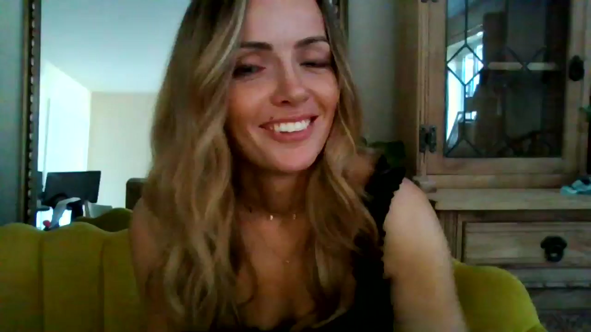 Gallery image thumbnail from British_chick's myfreecams stream on, 08/17/2024, 11:57 image 7 of 20