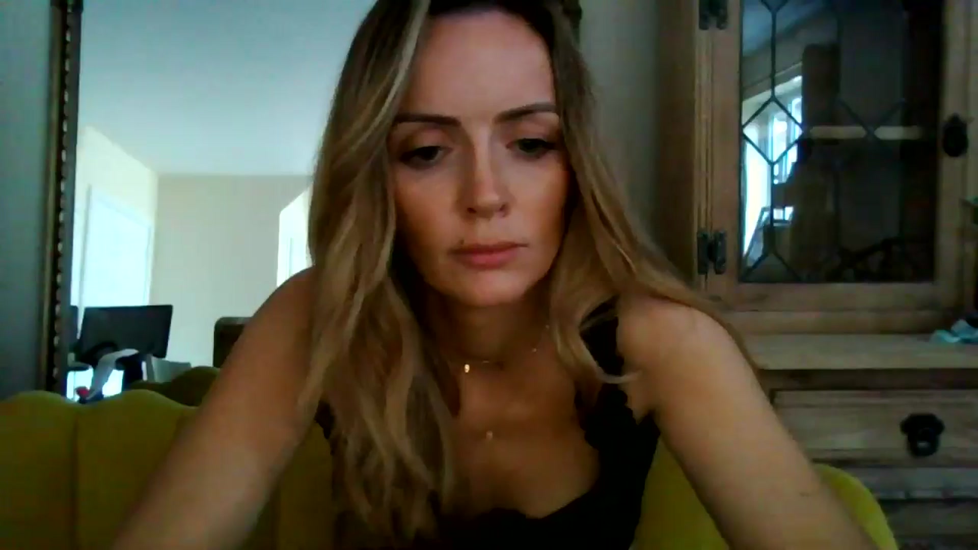 Gallery image thumbnail from British_chick's myfreecams stream on, 08/17/2024, 11:57 image 17 of 20