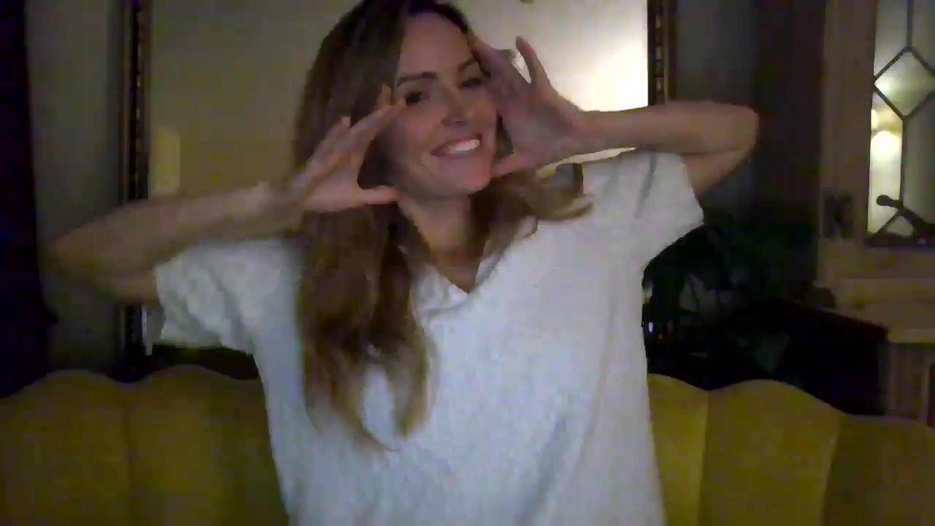 Gallery image thumbnail from British_chick's myfreecams stream on, 08/18/2024, 24:31 image 12 of 20