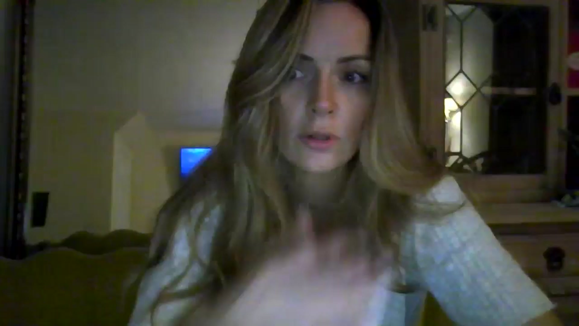 Gallery image thumbnail from British_chick's myfreecams stream on, 08/18/2024, 24:31 image 1 of 20