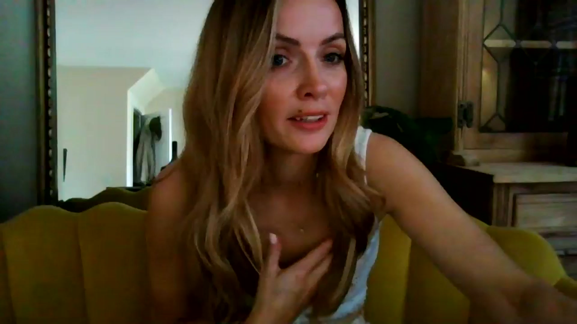 Gallery image thumbnail from British_chick's myfreecams stream on, 08/18/2024, 15:08 image 20 of 20