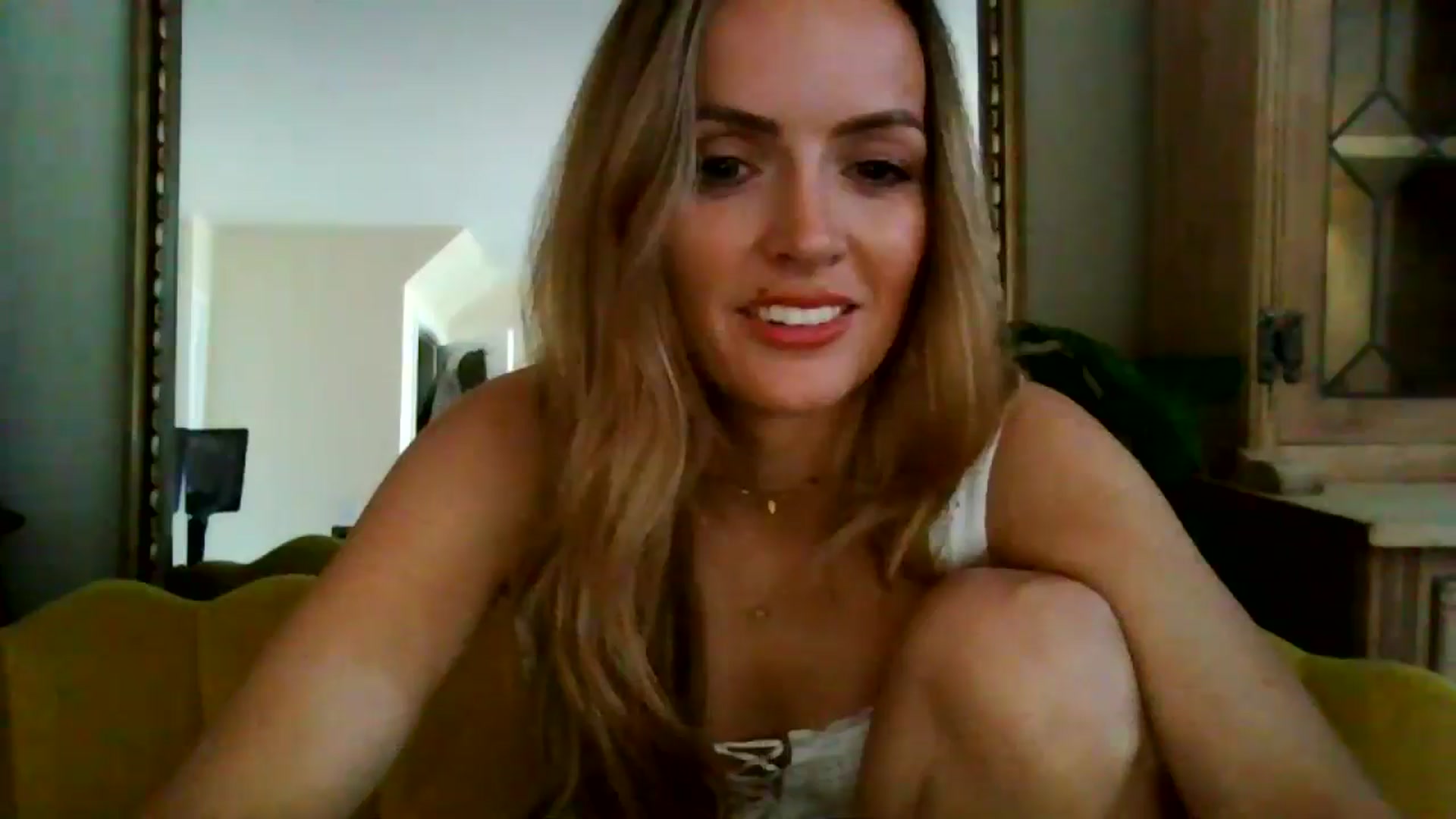 Gallery image thumbnail from British_chick's myfreecams stream on, 08/18/2024, 15:08 image 2 of 20