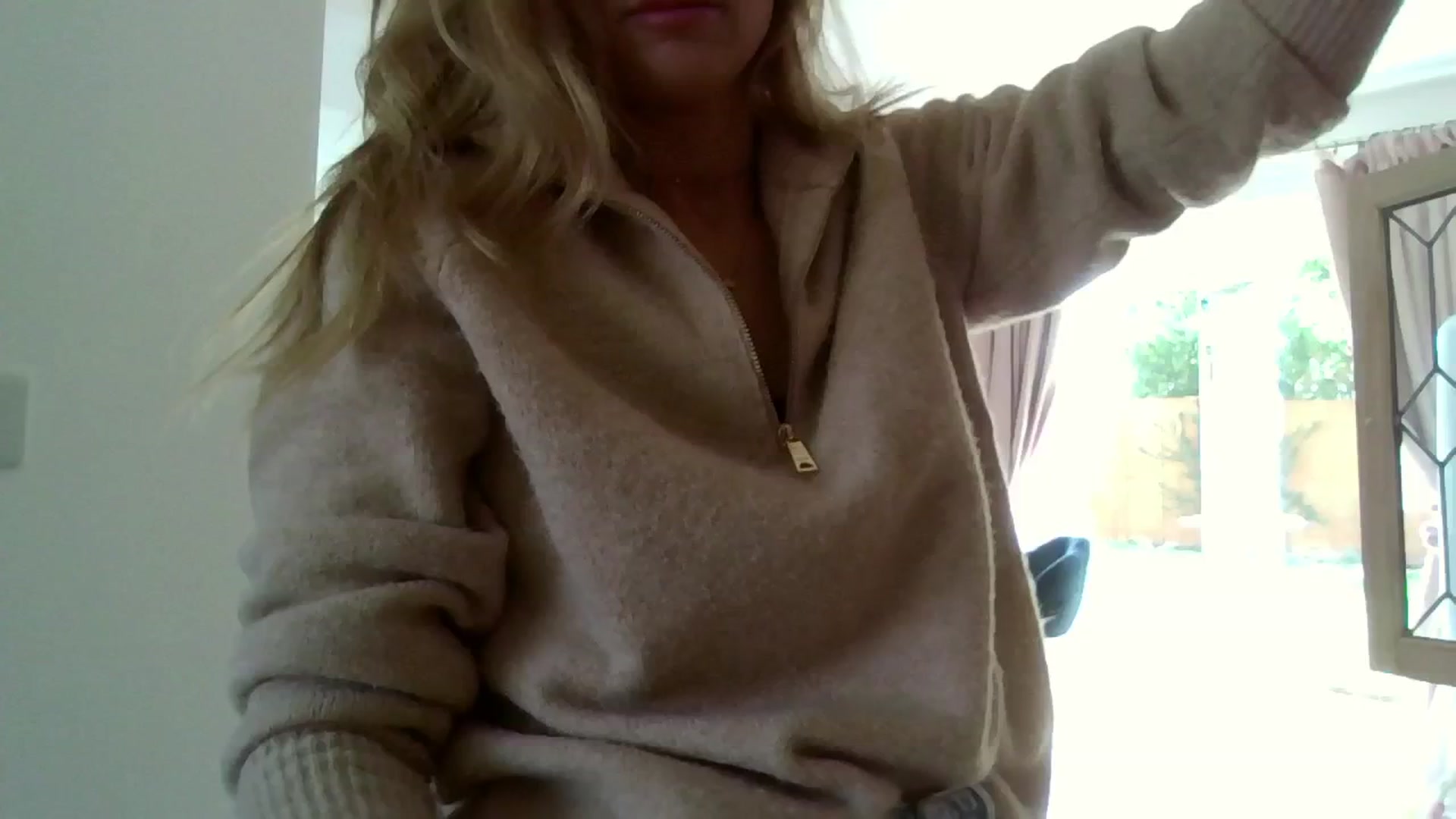 Gallery image thumbnail from British_chick's myfreecams stream on, 08/20/2024, 10:42 image 10 of 20
