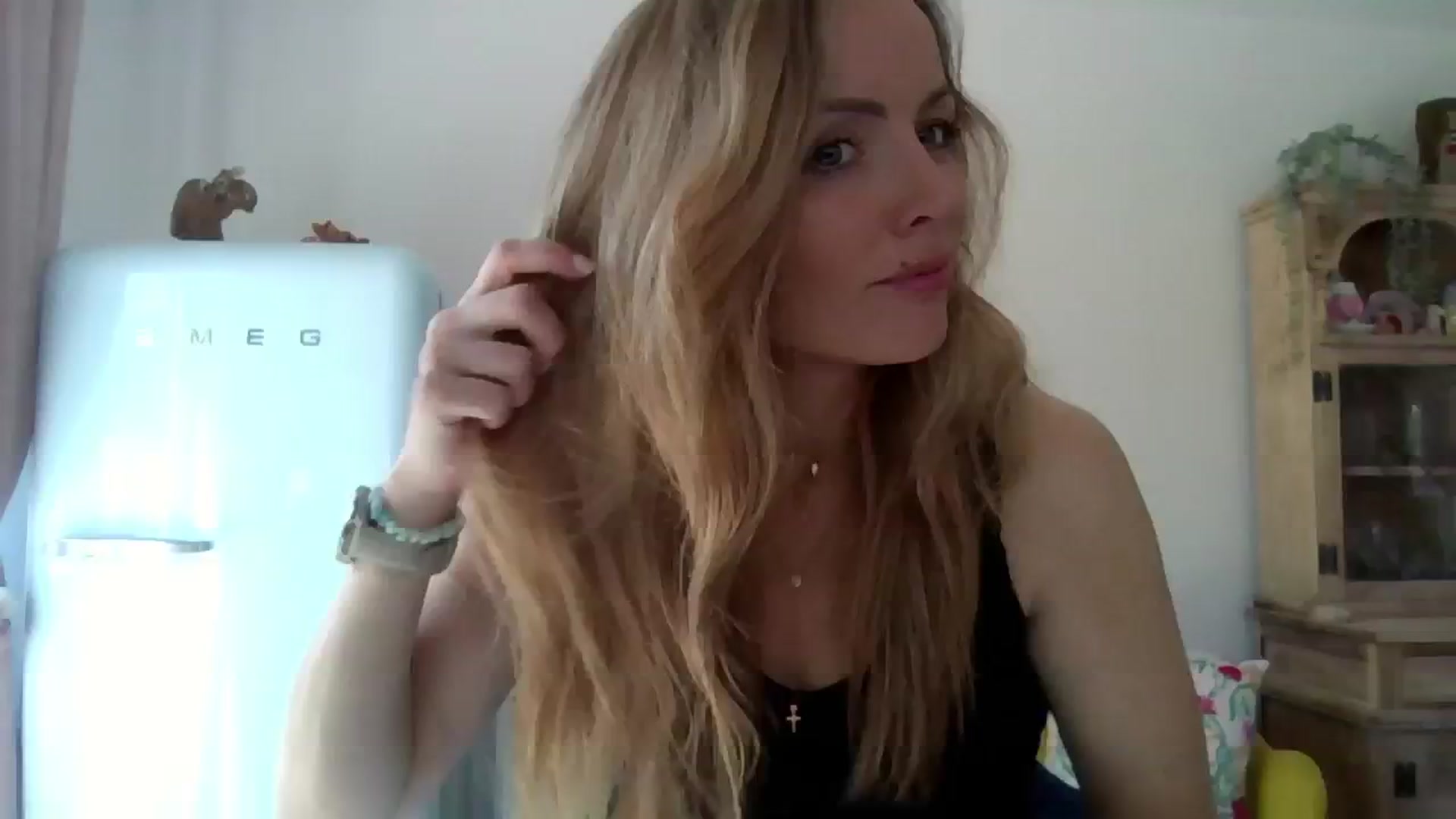 Gallery image thumbnail from British_chick's myfreecams stream on, 08/20/2024, 10:57 image 7 of 20