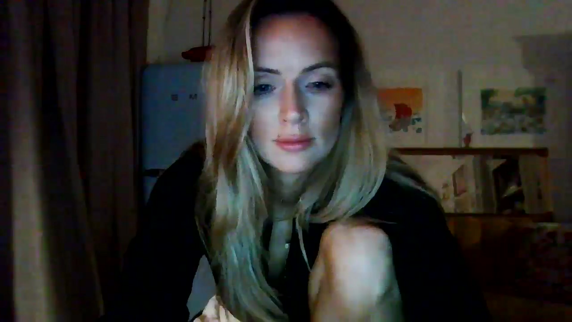 Gallery image thumbnail from British_chick's myfreecams stream on, 09/03/2024, 22:45 image 15 of 20