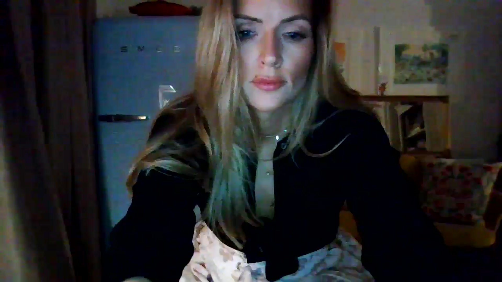 Gallery image thumbnail from British_chick's myfreecams stream on, 09/03/2024, 22:45 image 10 of 20