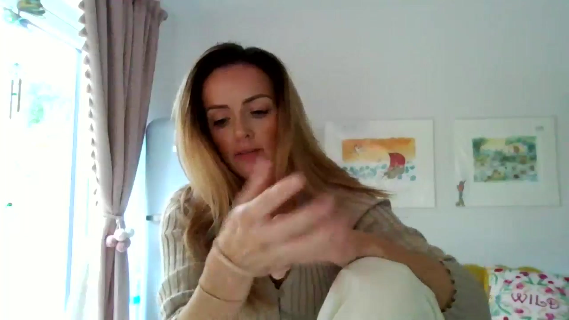 Gallery image thumbnail from British_chick's myfreecams stream on, 09/05/2024, 09:52 image 4 of 20