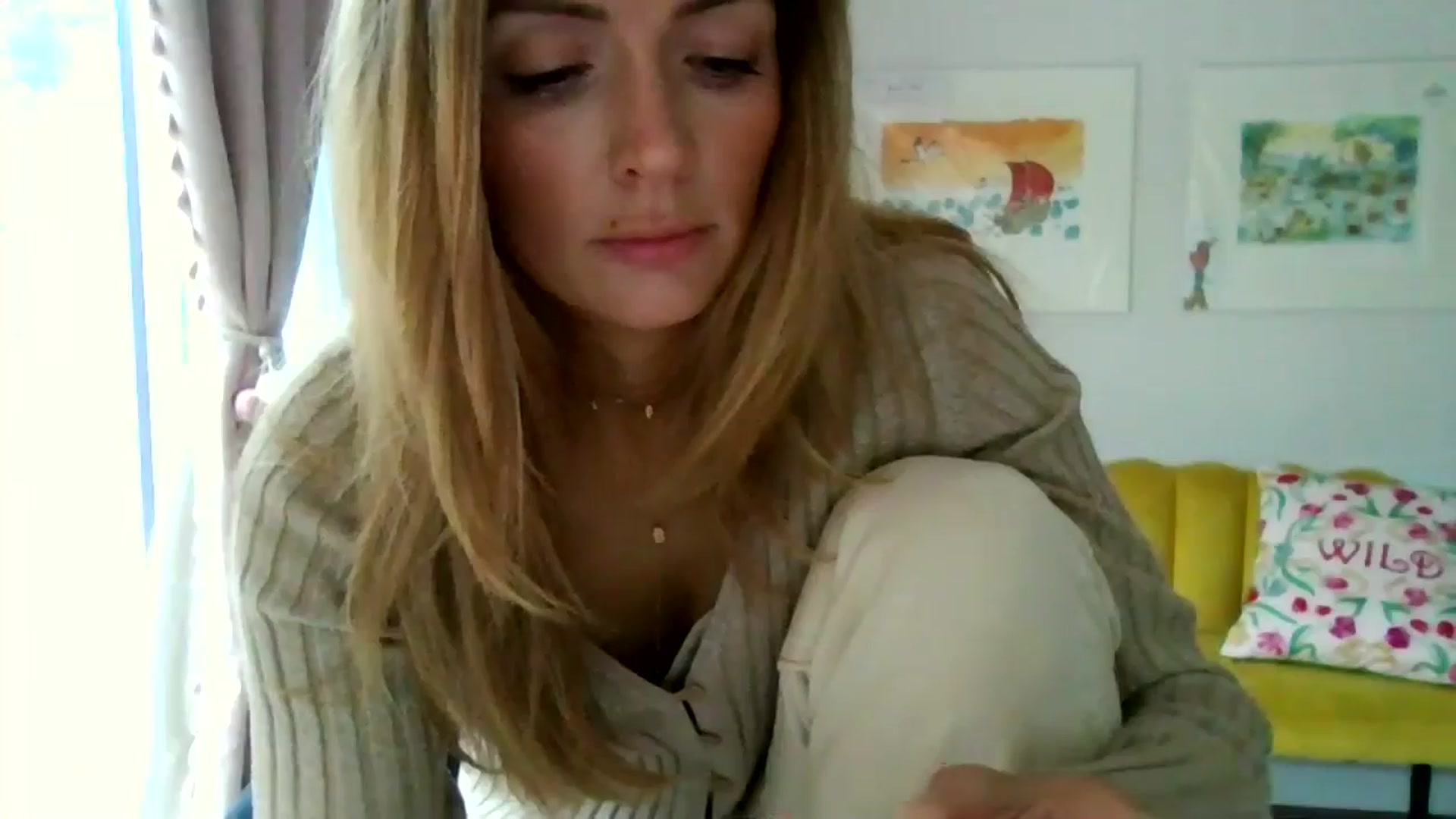 Gallery image thumbnail from British_chick's myfreecams stream on, 09/05/2024, 09:52 image 9 of 20