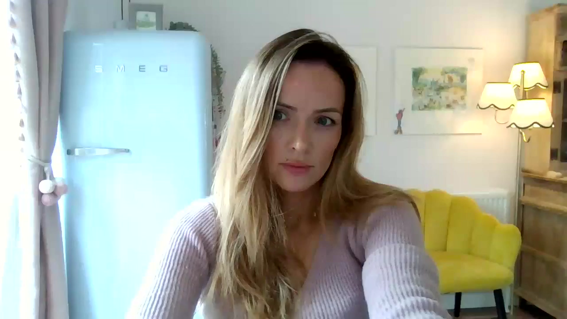 Gallery image thumbnail from British_chick's myfreecams stream on, 09/07/2024, 11:40 image 9 of 20