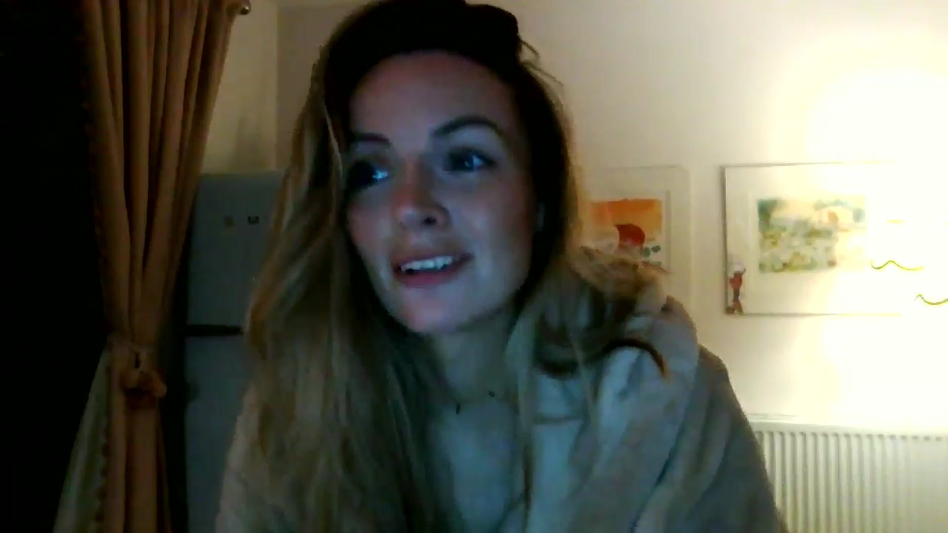 Gallery image thumbnail from British_chick's myfreecams stream on, 09/08/2024, 24:06 image 2 of 20