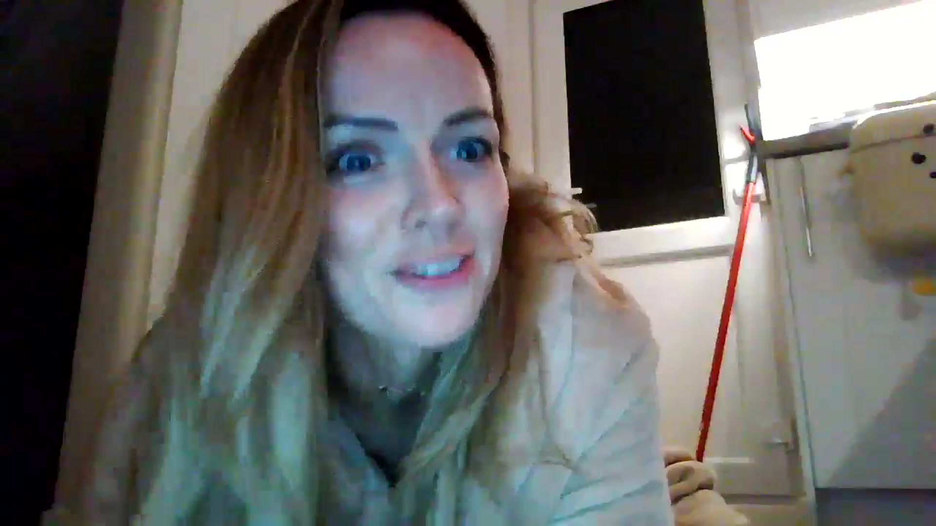 Gallery image thumbnail from British_chick's myfreecams stream on, 09/08/2024, 24:06 image 17 of 20