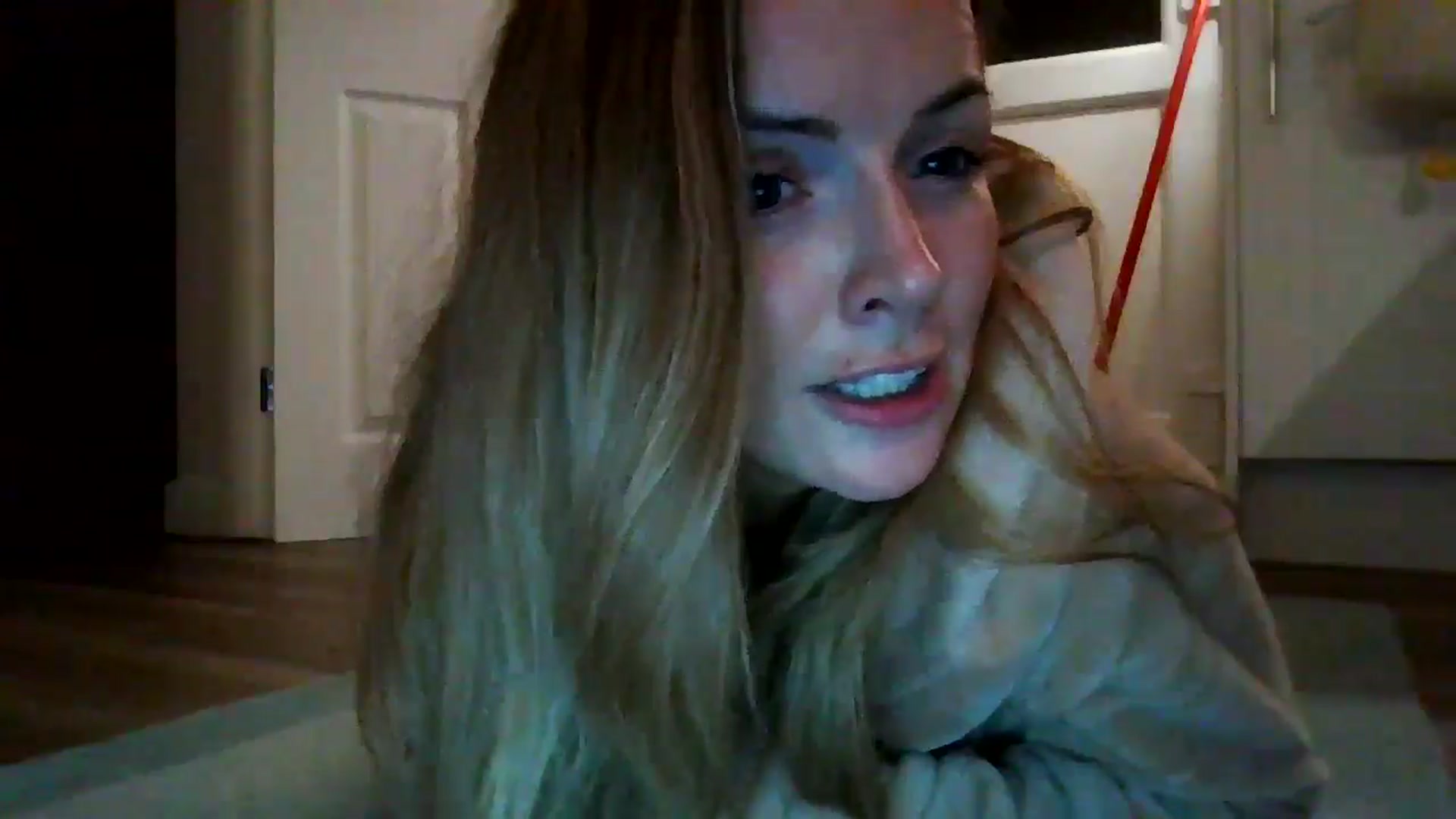 Gallery image thumbnail from British_chick's myfreecams stream on, 09/08/2024, 24:06 image 16 of 20