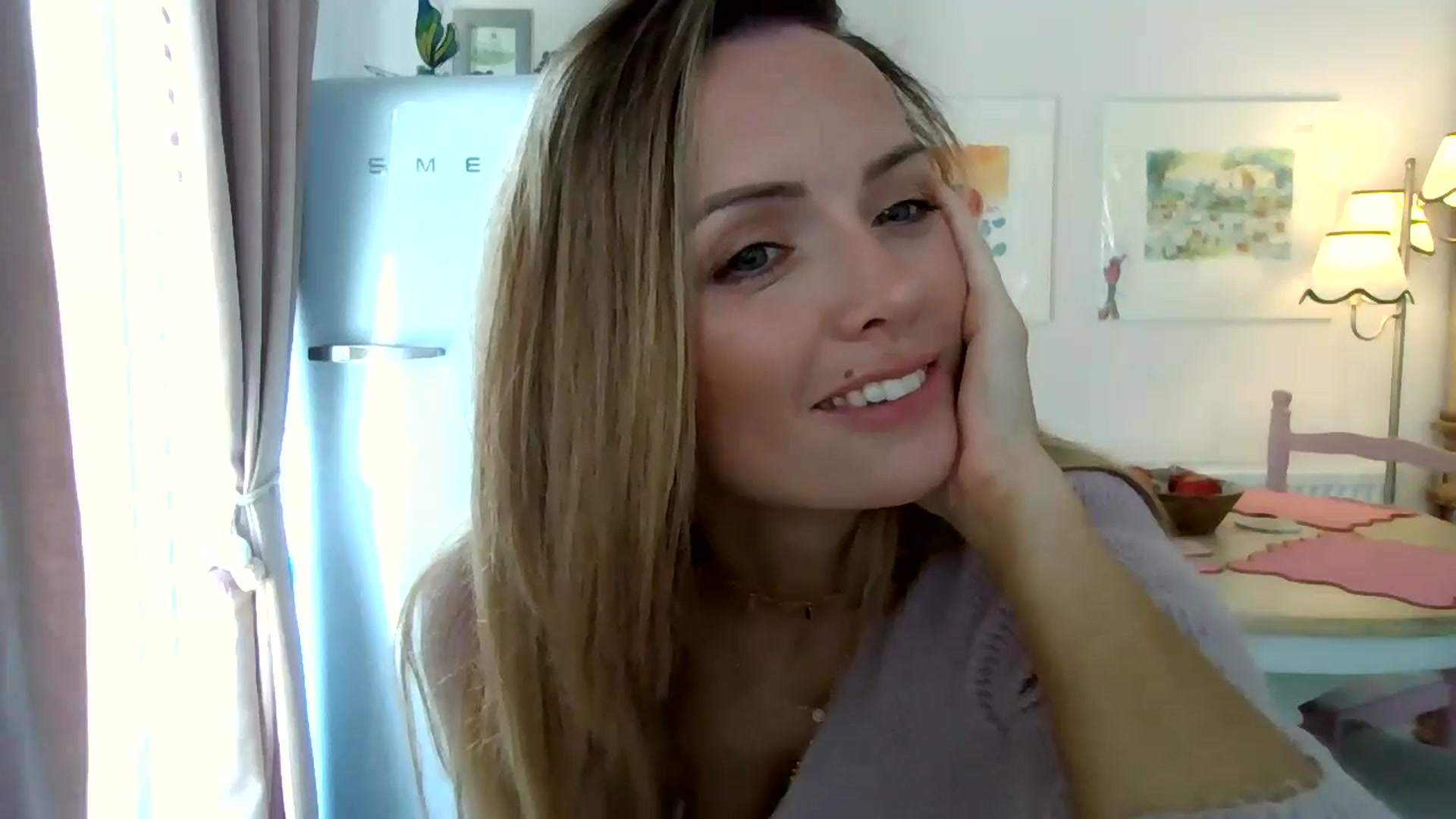 Gallery image thumbnail from British_chick's myfreecams stream on, 09/17/2024, 10:53 image 15 of 20