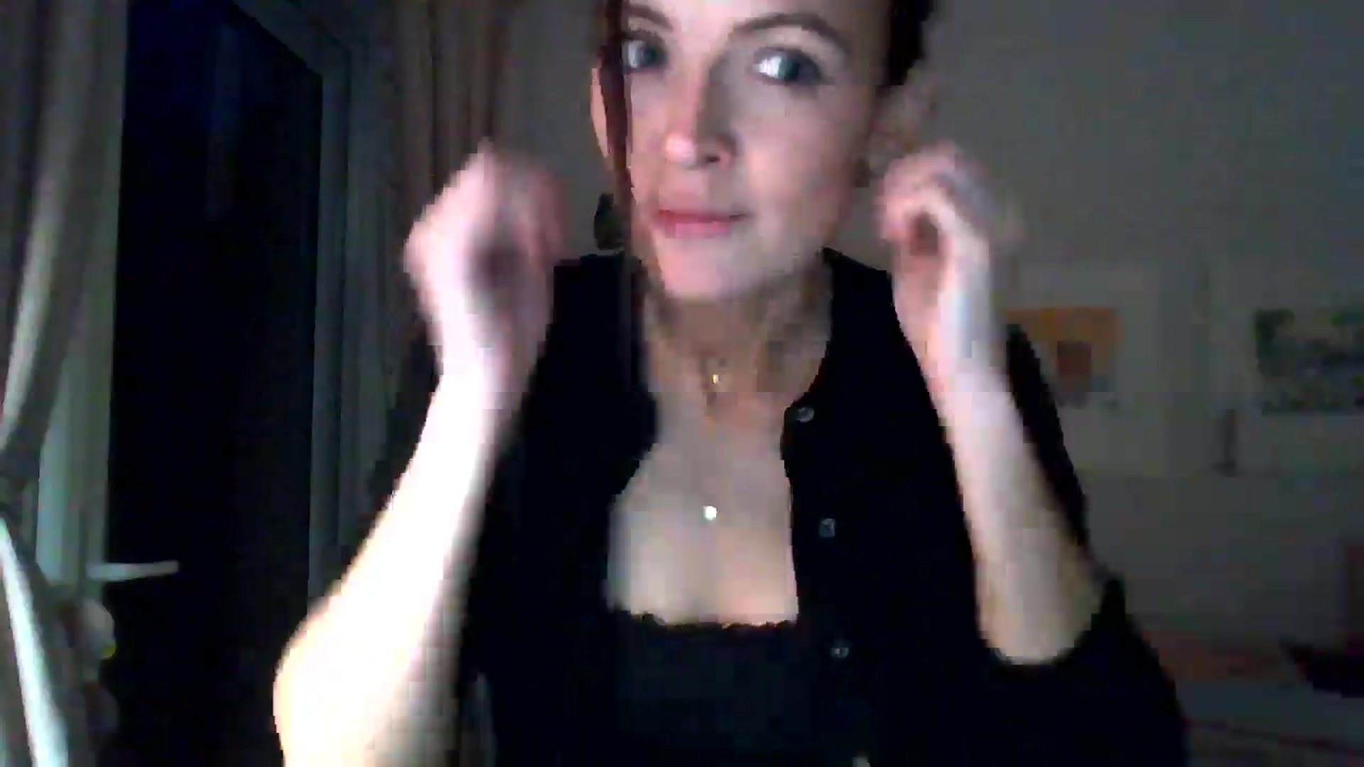 Gallery image thumbnail from British_chick's myfreecams stream on, 10/12/2024, 18:20 image 5 of 20