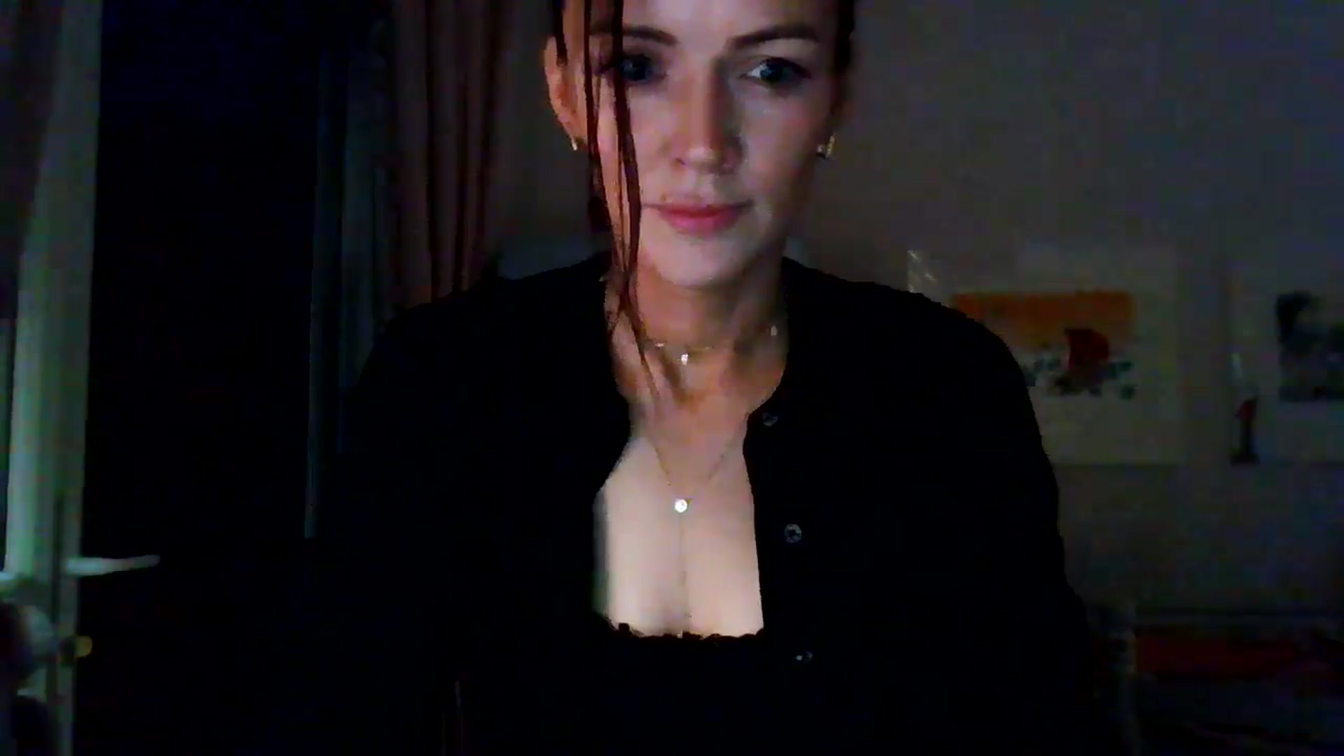 Gallery image thumbnail from British_chick's myfreecams stream on, 10/12/2024, 18:20 image 6 of 20