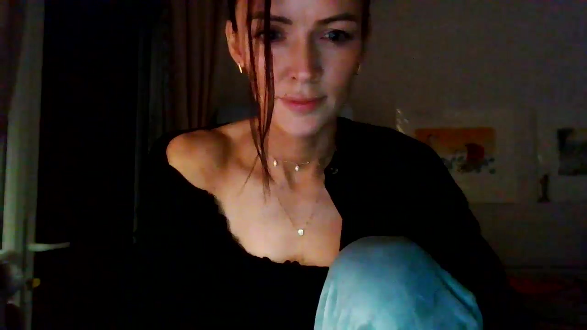Gallery image thumbnail from British_chick's myfreecams stream on, 10/12/2024, 18:20 image 14 of 20