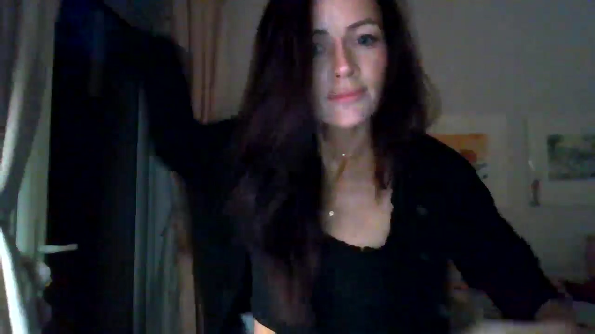 Gallery image thumbnail from British_chick's myfreecams stream on, 10/12/2024, 18:20 image 3 of 20