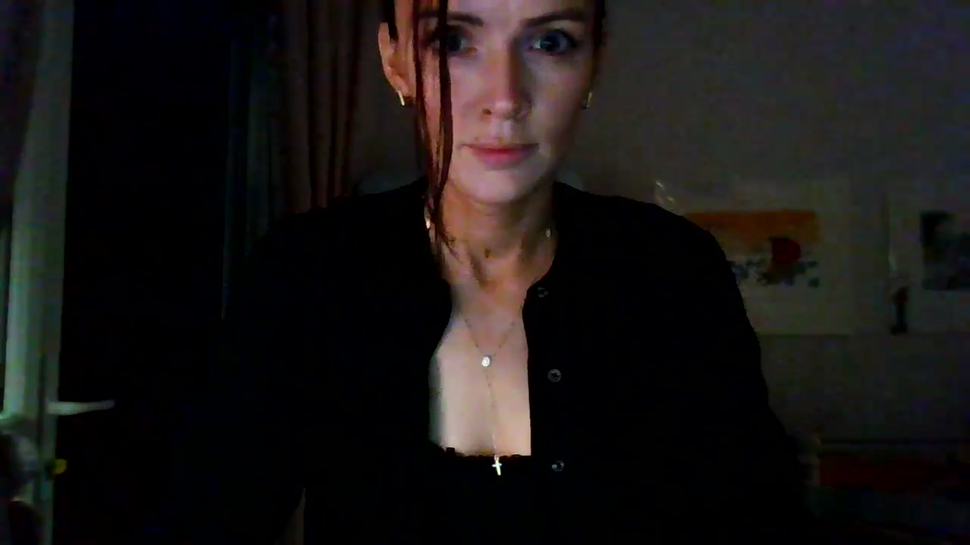 Gallery image thumbnail from British_chick's myfreecams stream on, 10/12/2024, 18:20 image 10 of 20