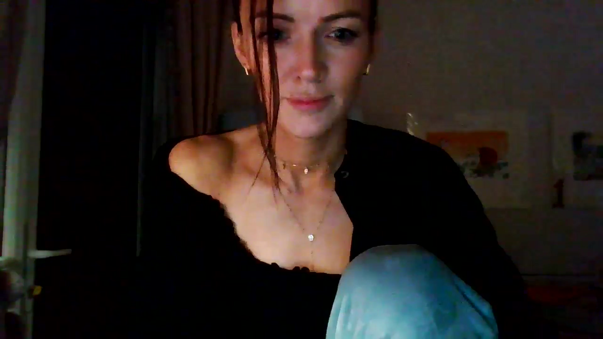 Gallery image thumbnail from British_chick's myfreecams stream on, 10/12/2024, 18:20 image 13 of 20