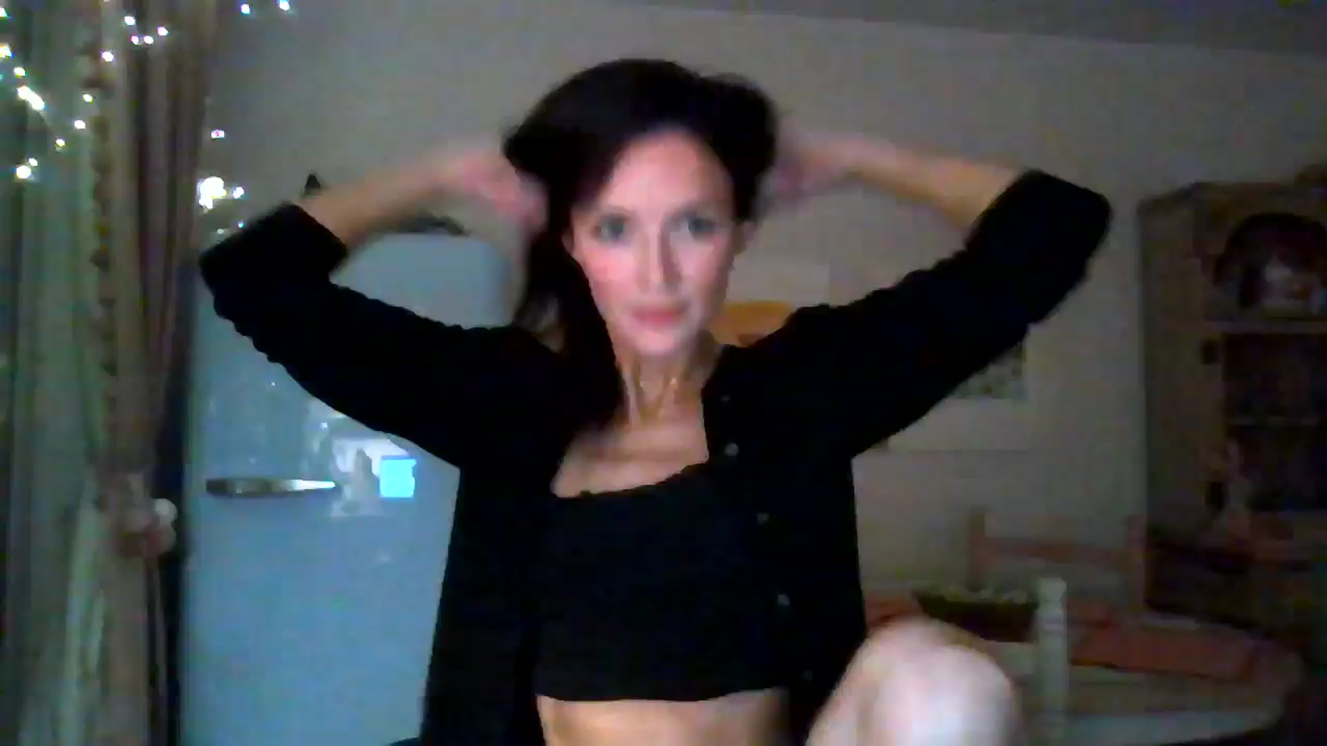 Gallery image thumbnail from British_chick's myfreecams stream on, 10/12/2024, 22:51 image 10 of 20