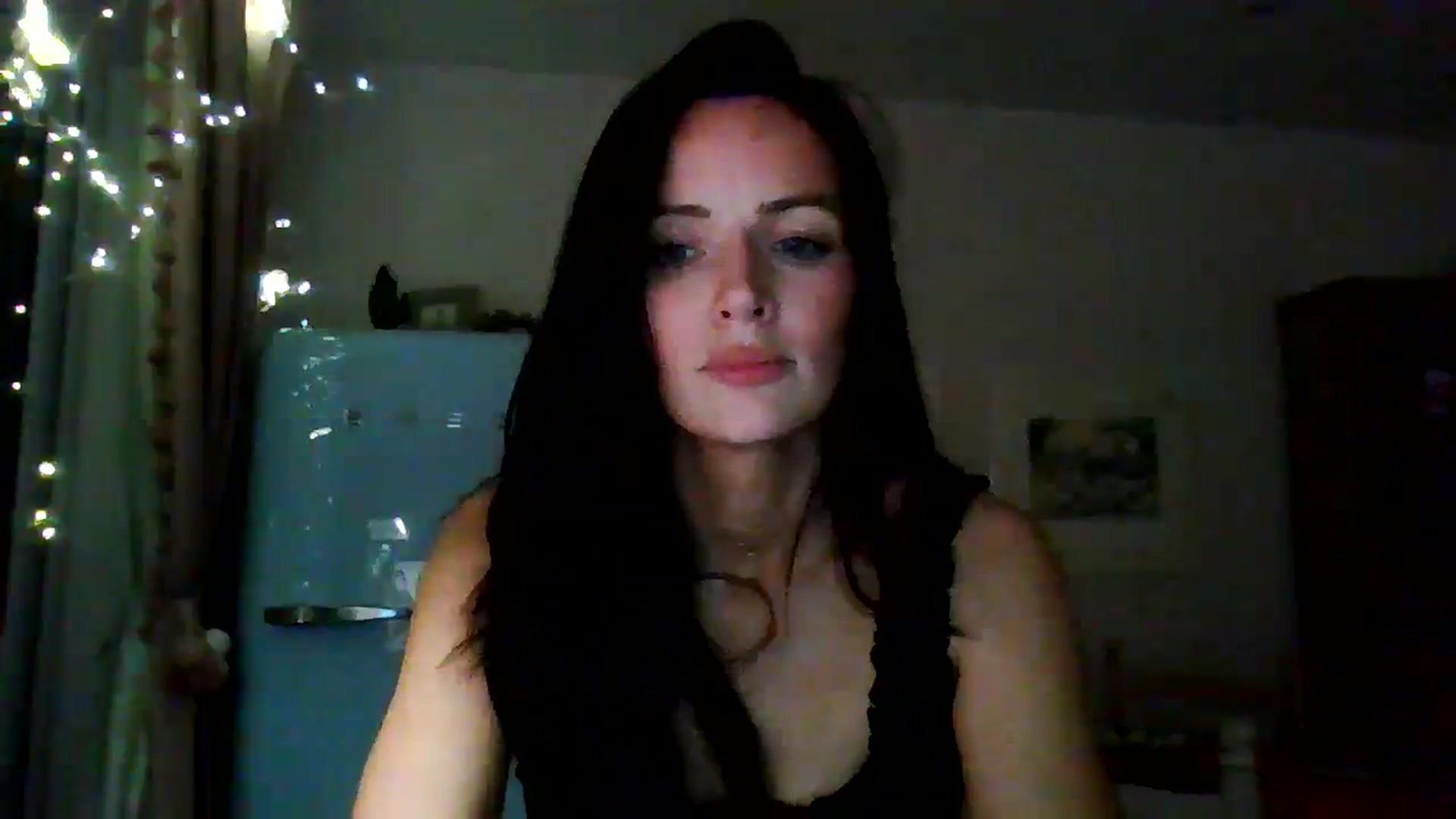 Gallery image thumbnail from British_chick's myfreecams stream on, 10/12/2024, 23:01 image 11 of 20