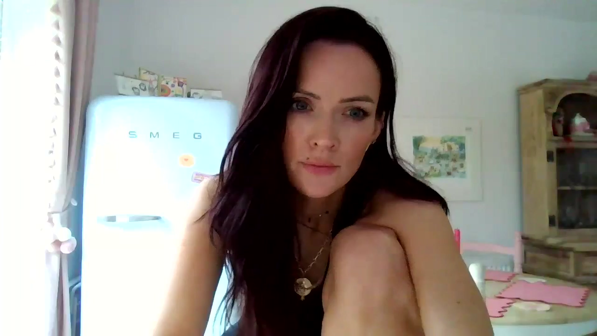 Gallery image thumbnail from British_chick's myfreecams stream on, 10/15/2024, 13:18 image 15 of 20